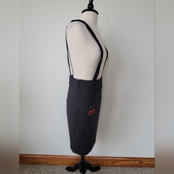 Royal Monk Unique Vintage Retro Cherries Jumper - Picture 7 of 14